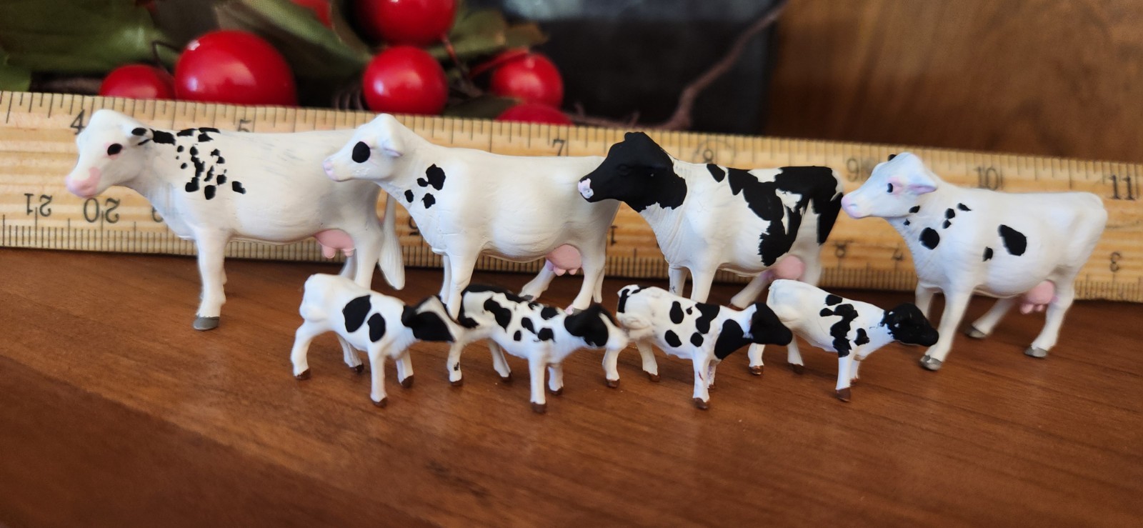 Custom CM Ertl 1/64 Lot Of 8 Dairy Milk Cow Calf Pairs Cattle Holstein