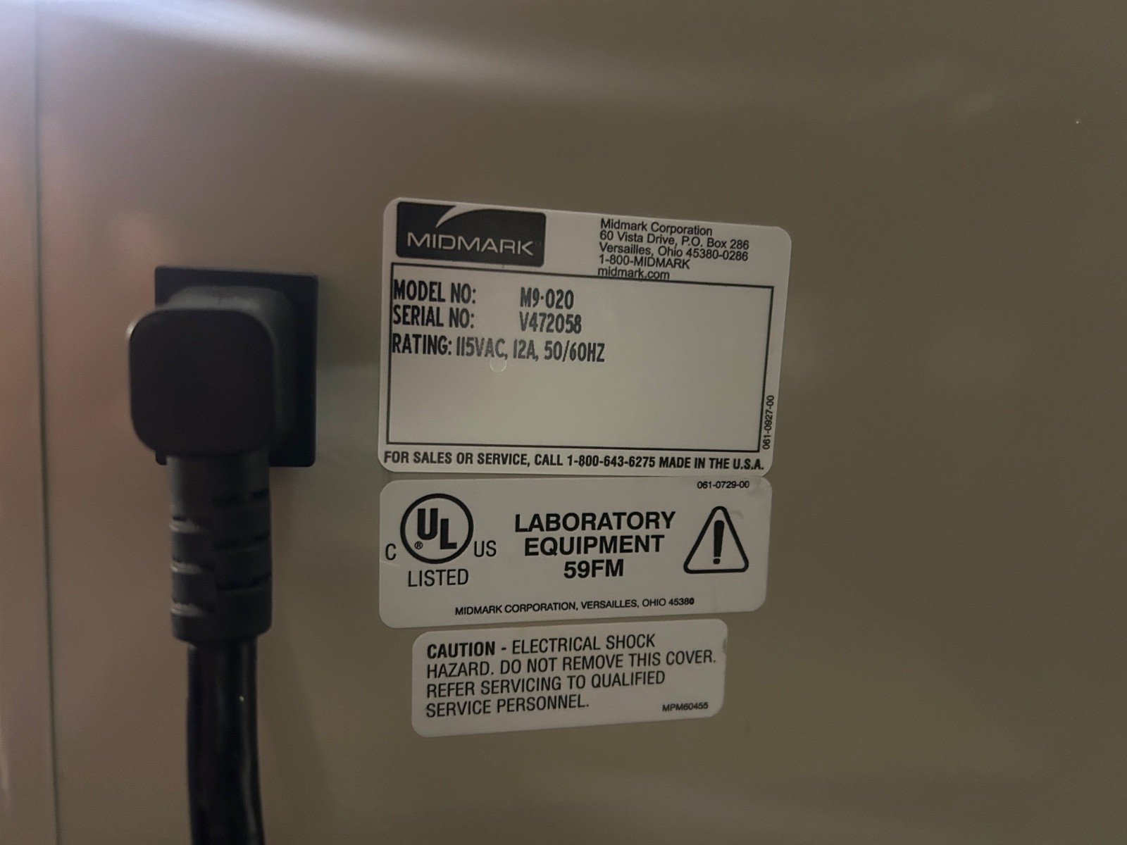 Midmark Ritter M9 UltraClave Automatic Sterilizer with 1 tray & rack 1821 cycles