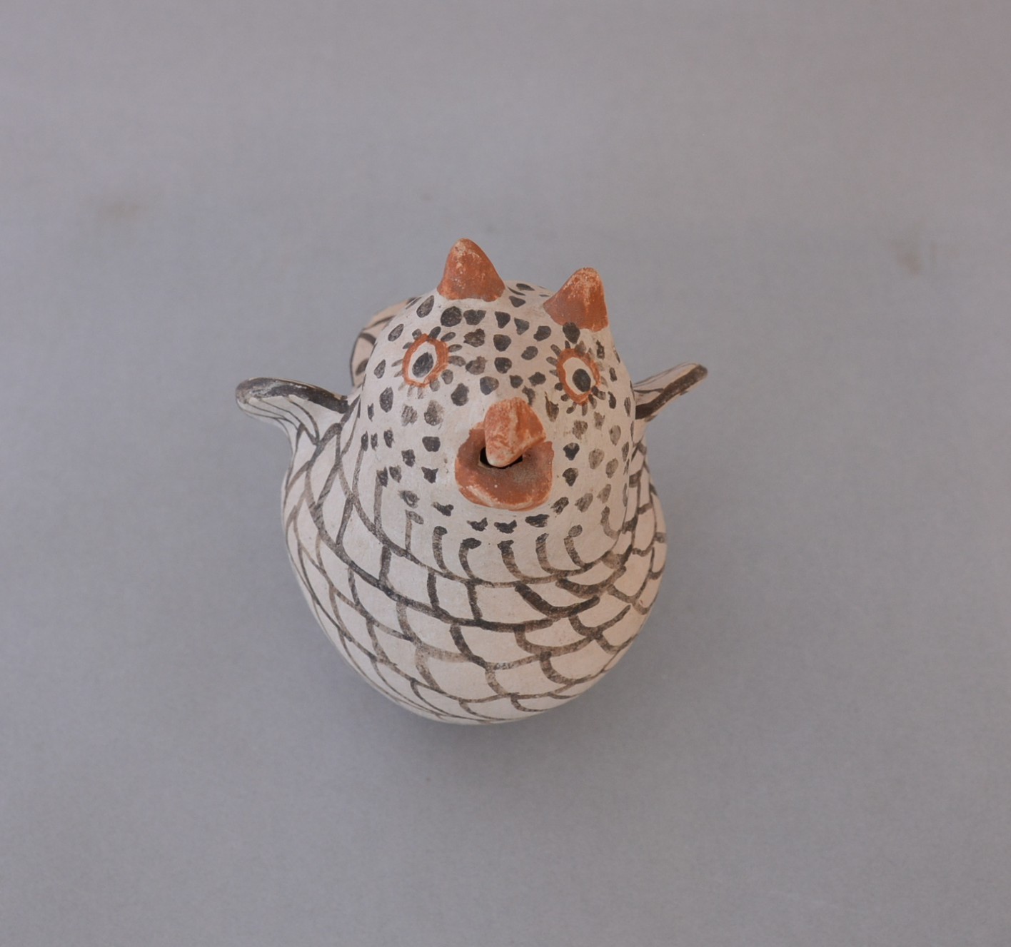 Rare Vintage Zuni Owl Pottery Pot - 5" Tall x 4" Across