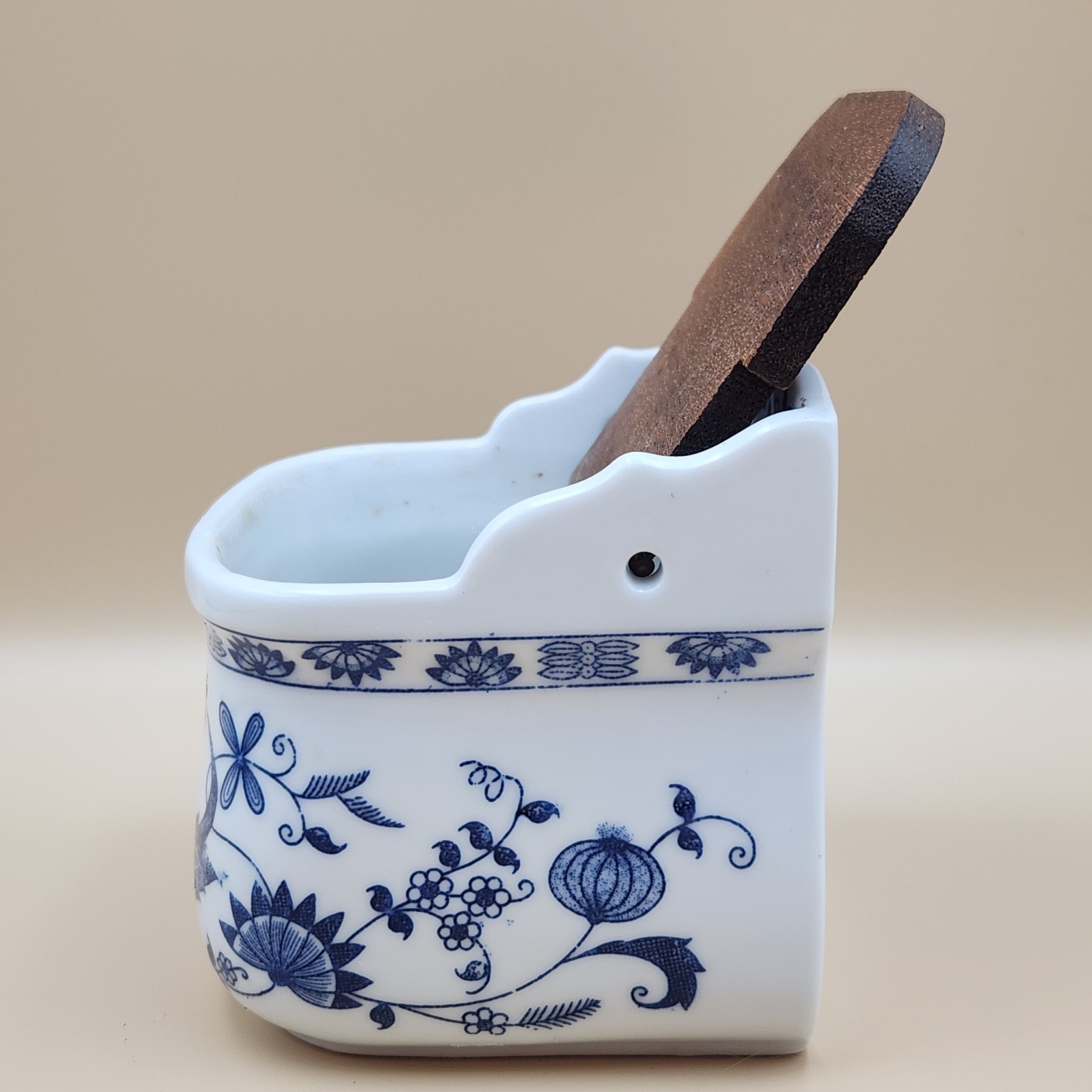 Vintage Vienna Woods Blue Onion Danube Porcelain Wall Hanging Salt Cellar Box