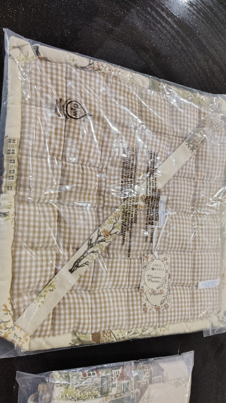 April cornell modern prairie lot of 2 casserole/bread warmers new kitchen