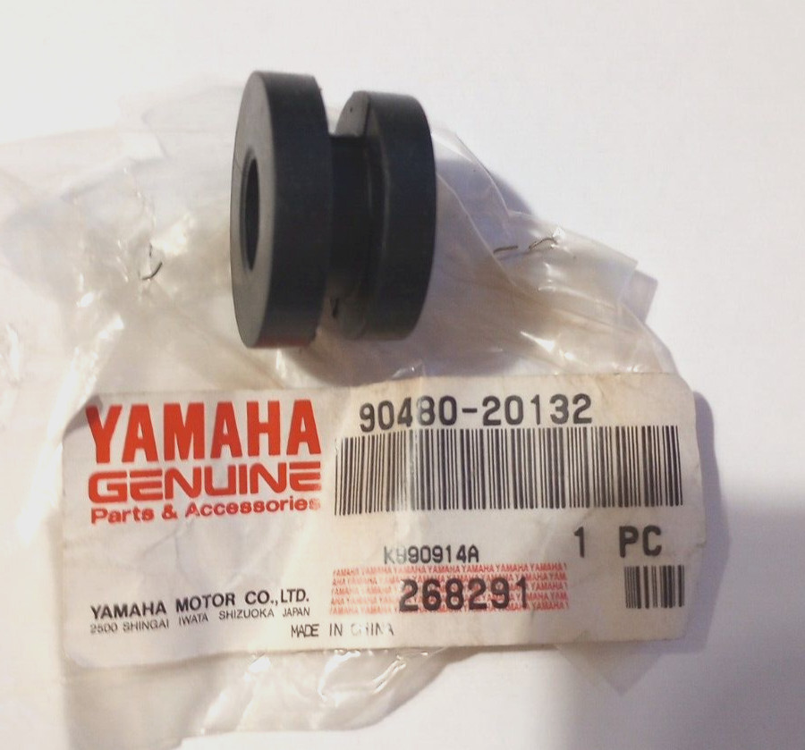 Yamaha Grommet NOS 90480-20132 (L-4150)