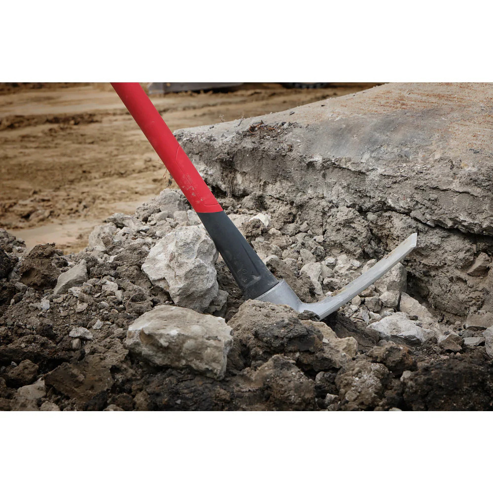 Milwaukee 48-22-9335 5 lb Pick Mattock