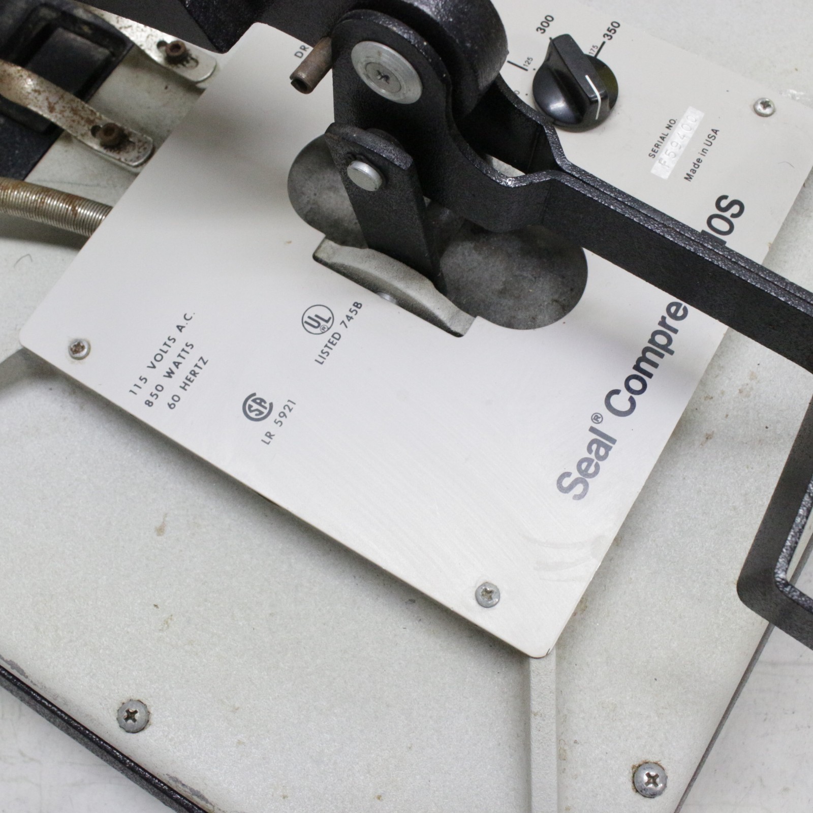 Seal Products - Seal Compress 110S Dry Mounting Laminating Press 15" x 12"