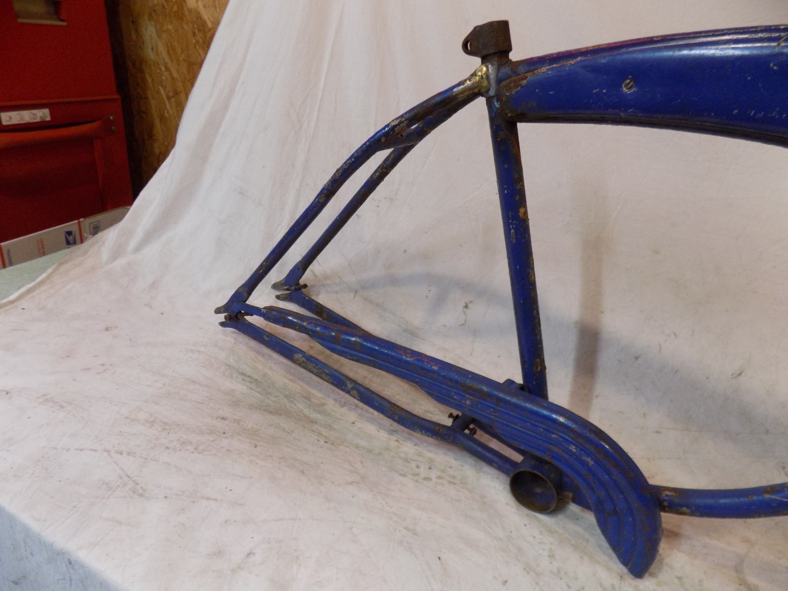 PREWAR SHELBY HIAWATHA MENS BIKE FRAME TANK FORKS CWC SCHWINN VINTAGE BARN FIND!