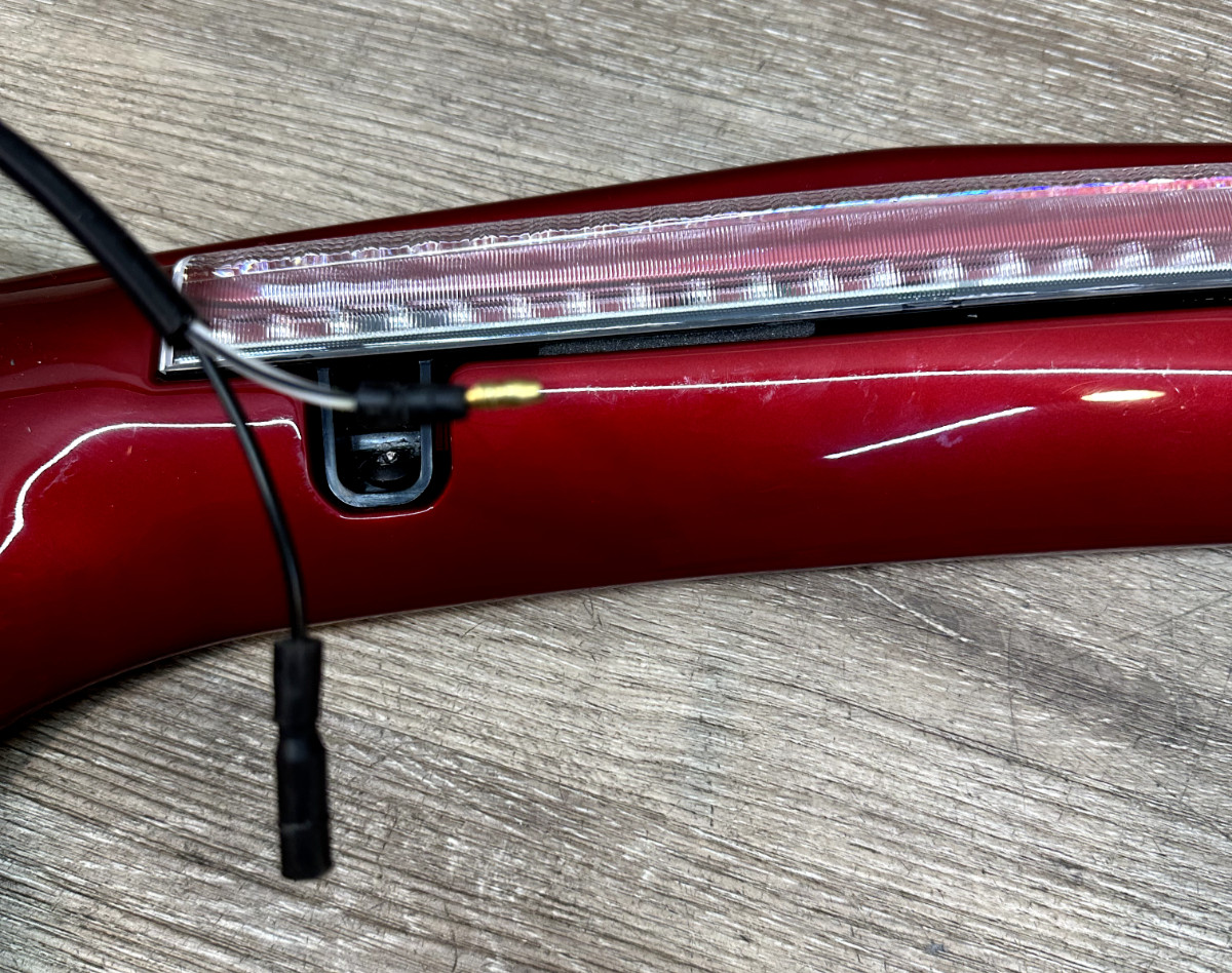 HONDA REAR SPOILER W/ BRAKE LIGHT OEM 08F64-MCA-1000-11