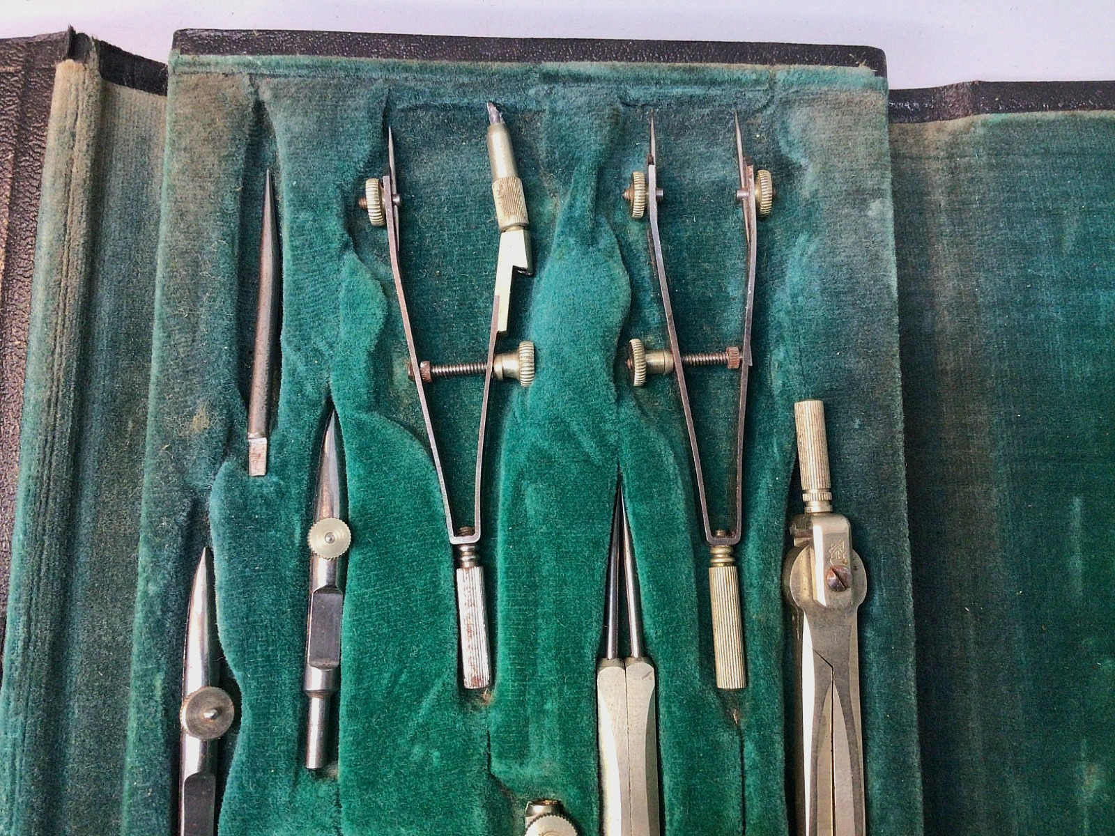 Complete 1920's Eichmuller & Co S-II Technical Drafting Set w/Orig. Case