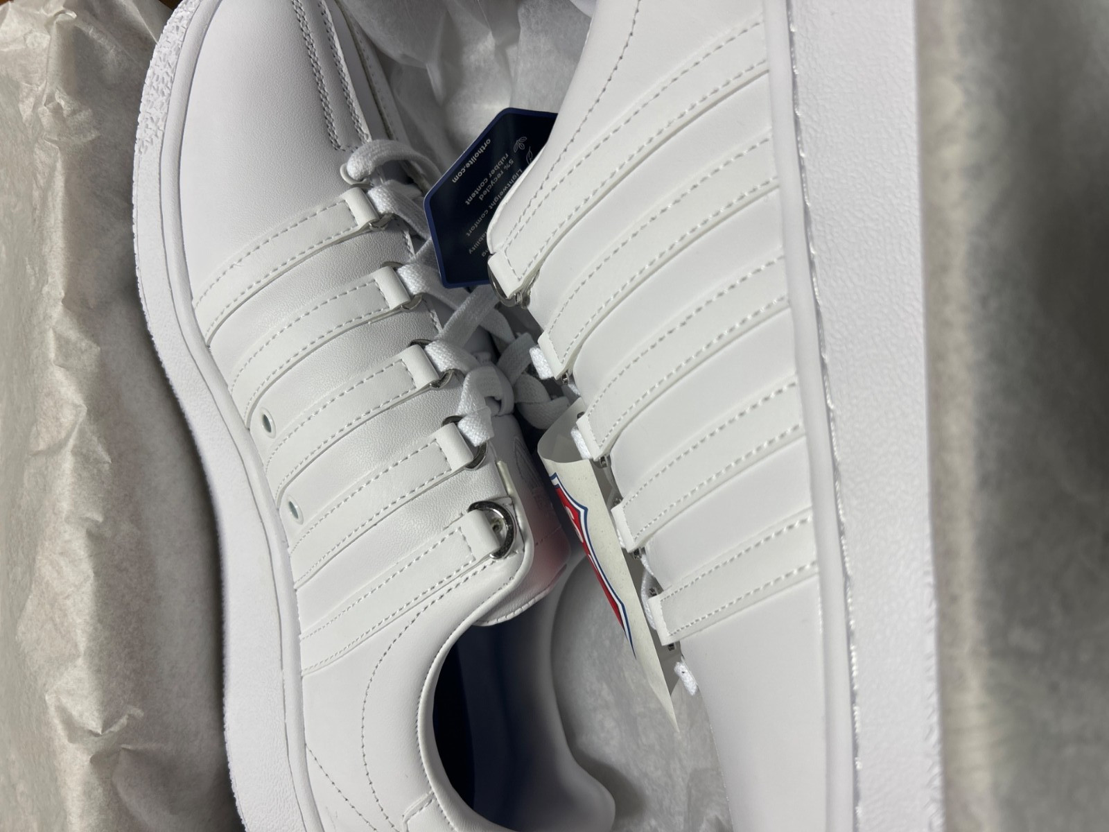 K-Swiss Classic VN White Sneakers Men’s Size 10 Leather Casual Shoes 07321-101