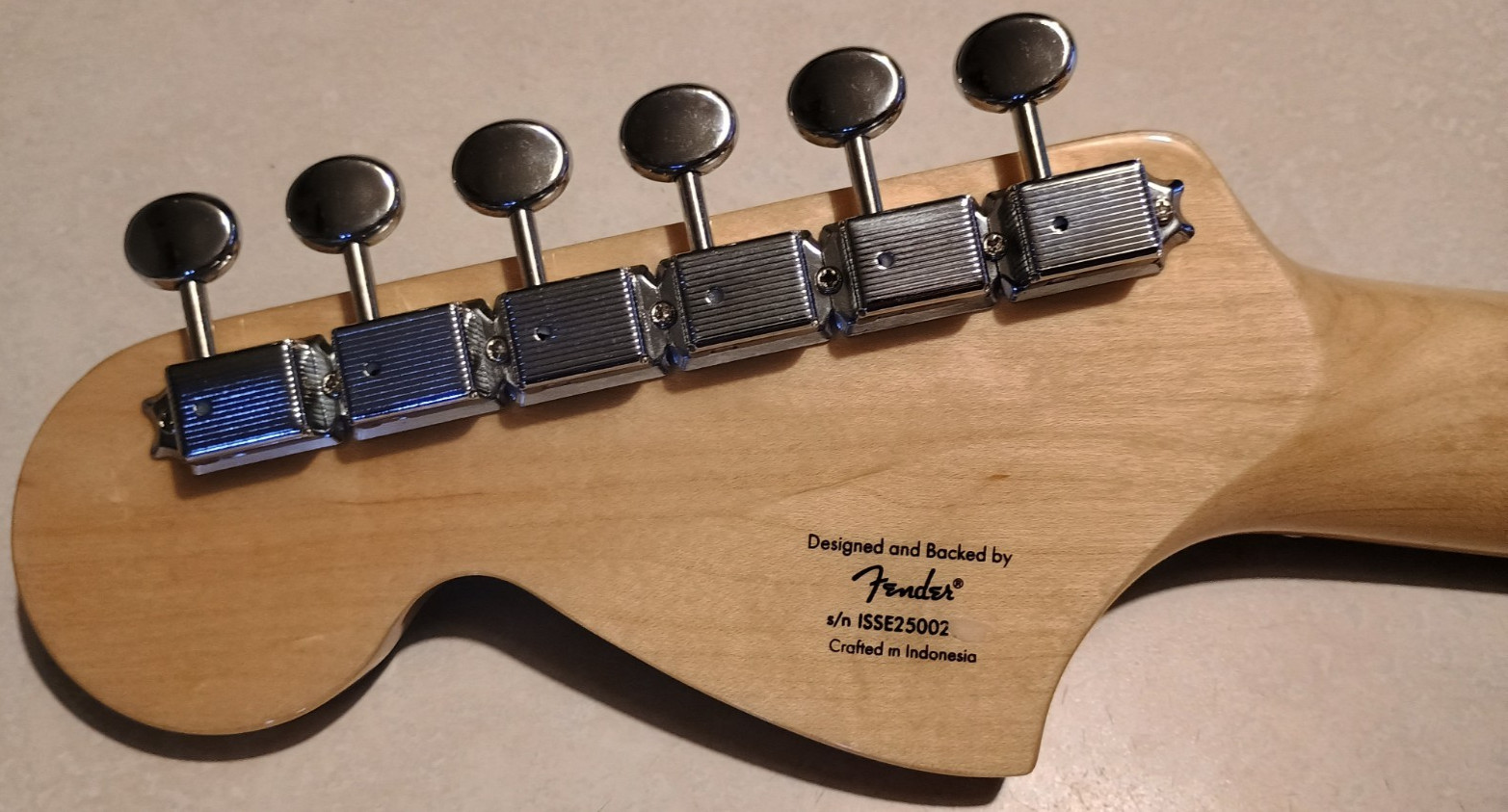 FENDER Squier Paranormal Troublemaker Telecaster Deluxe Neck Laurel Ice Blue