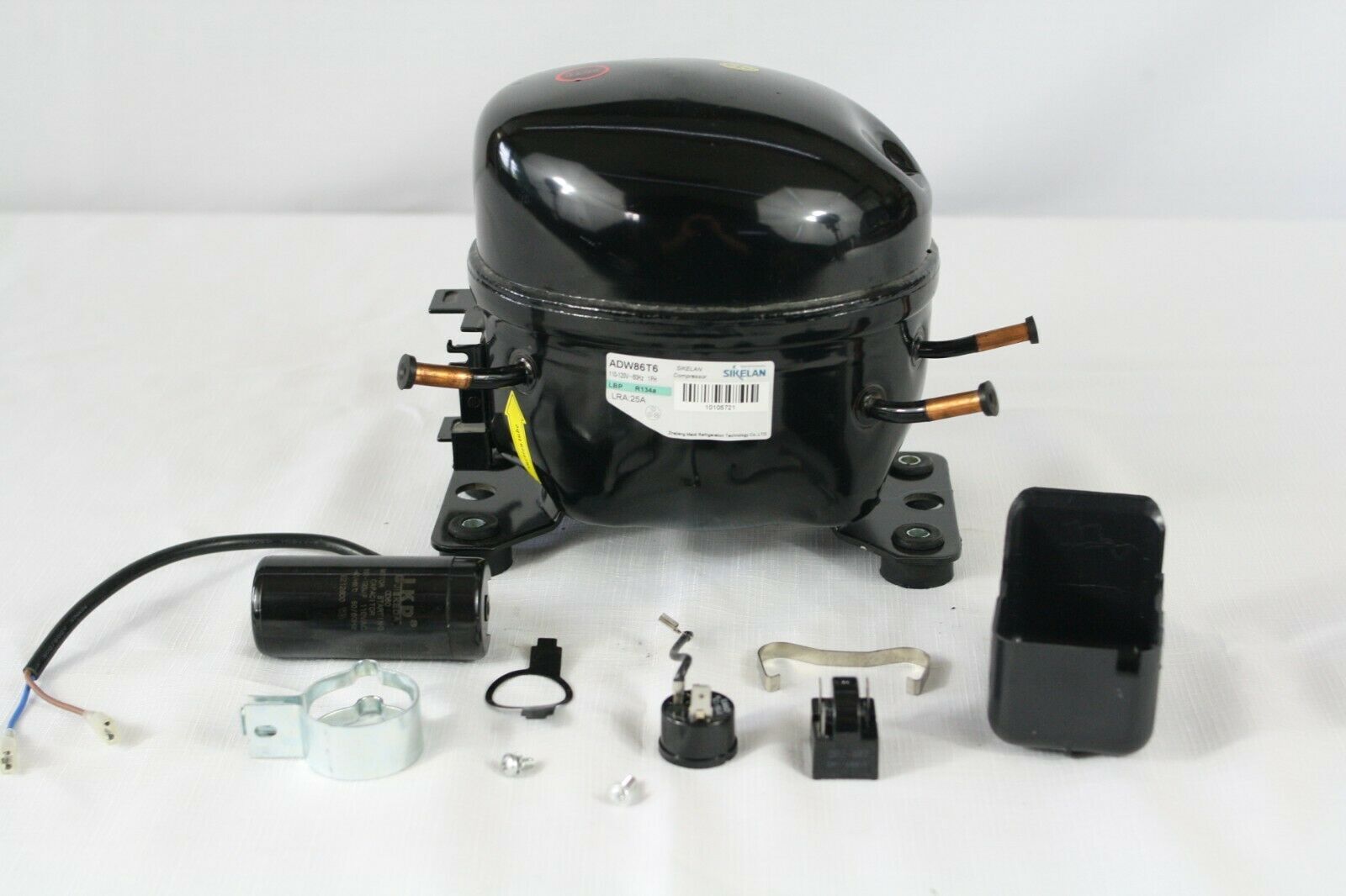 SIKELAN ADW86T6 REFRIGERATION COMPRESSOR 1/3 HP 819BTU 110-120V R134A 50-60HZ