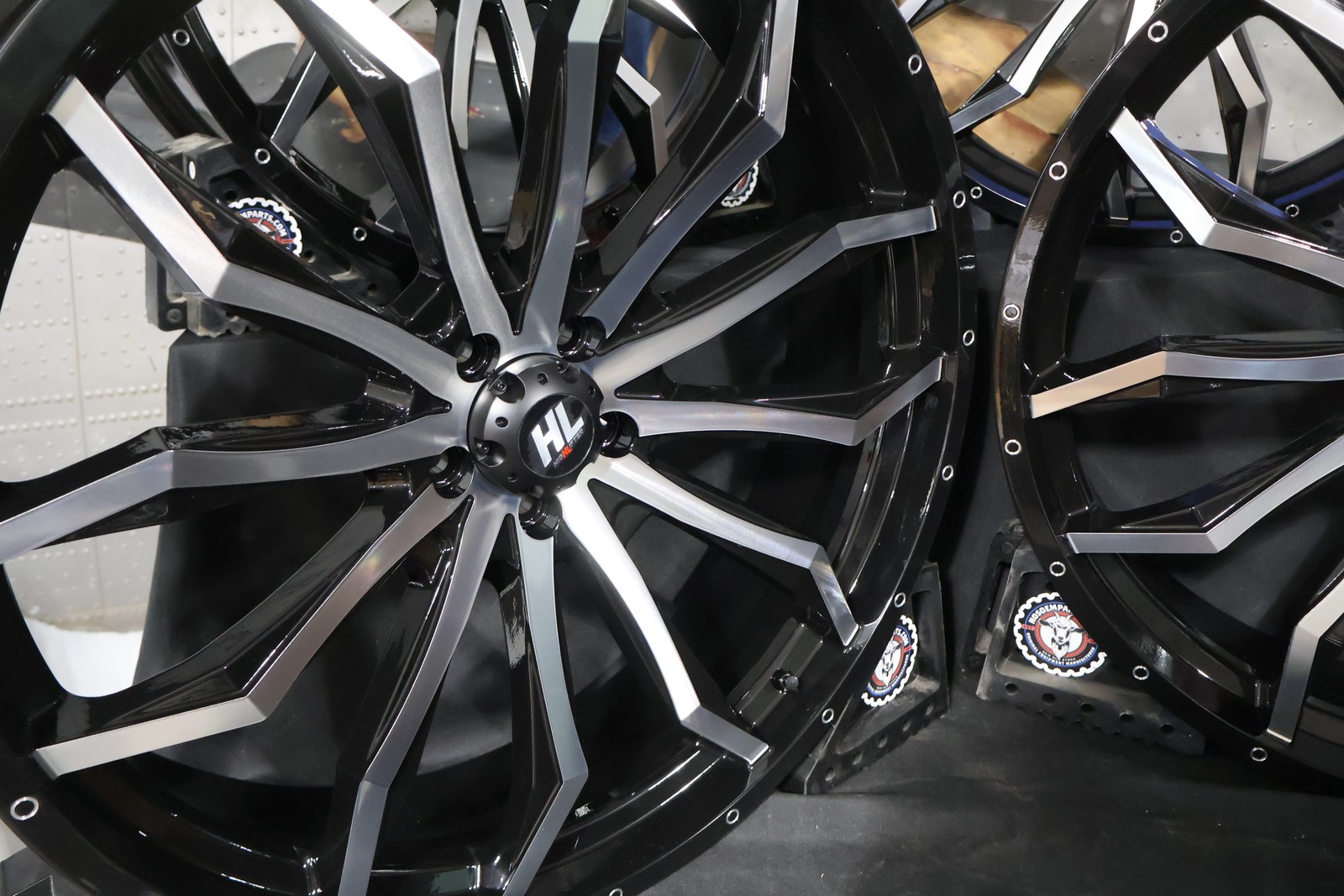 24HL21-1145 NEW HIGH LIFTER GLOSS BLACK/MACHINED 24X7 WHEELS FITS POLARIS RZR RA