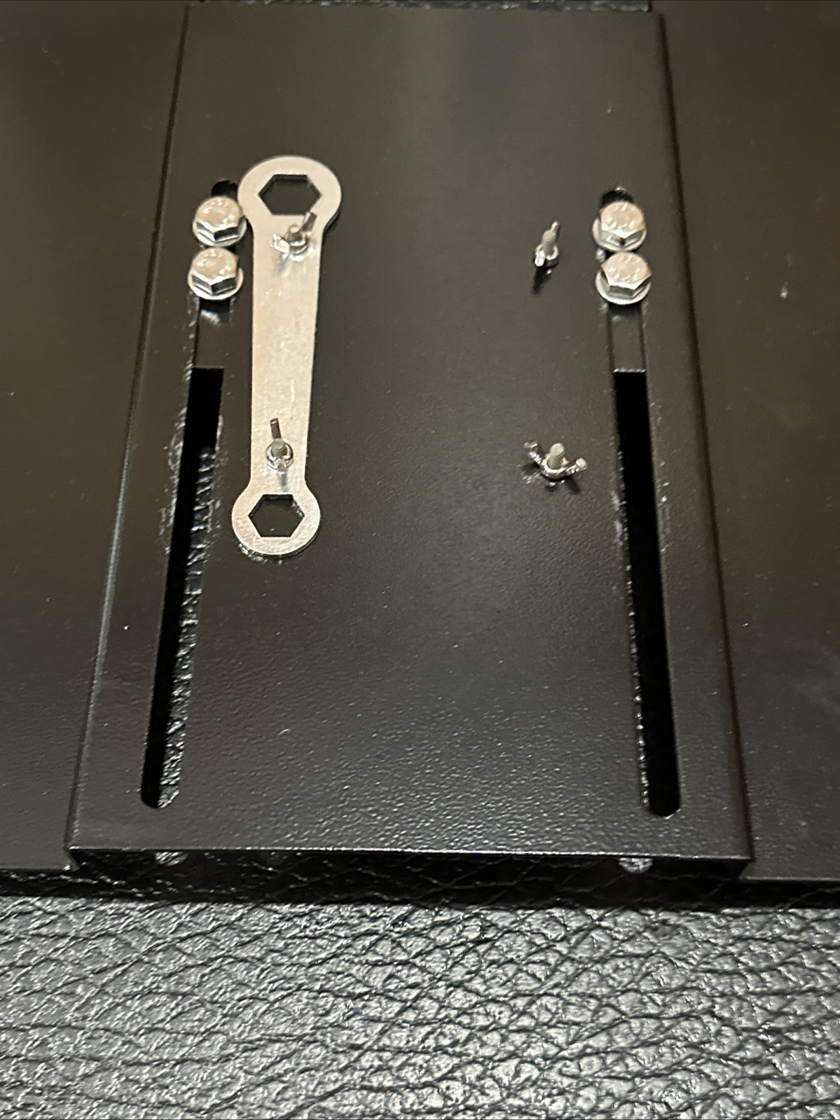 Odyssey LUNIPLATE Adjustable Universal Plate for L-Evation DJ Laptop Stand Heavy