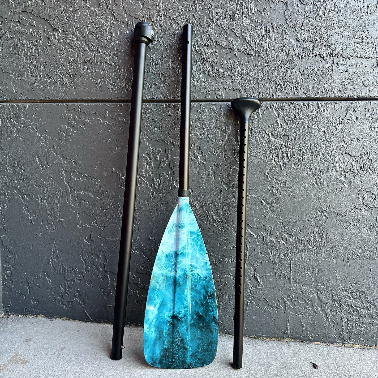 3-Piece Adjustable SUP Paddle –Lightweight, Floating Aluminum Shaft (Body Glove)