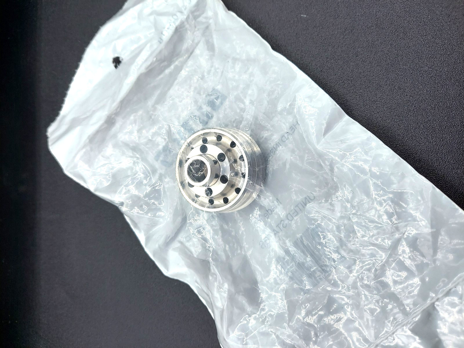 Binks 54-4368 Head Insert MACH 1G Gravity Feed *NEW*