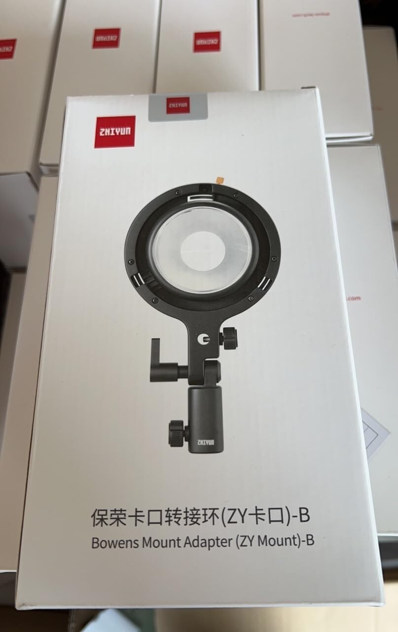 ZHIYUN Bowens Mount Adapter B with ZY Mount for CX100 /X60 /X100/G60 Light