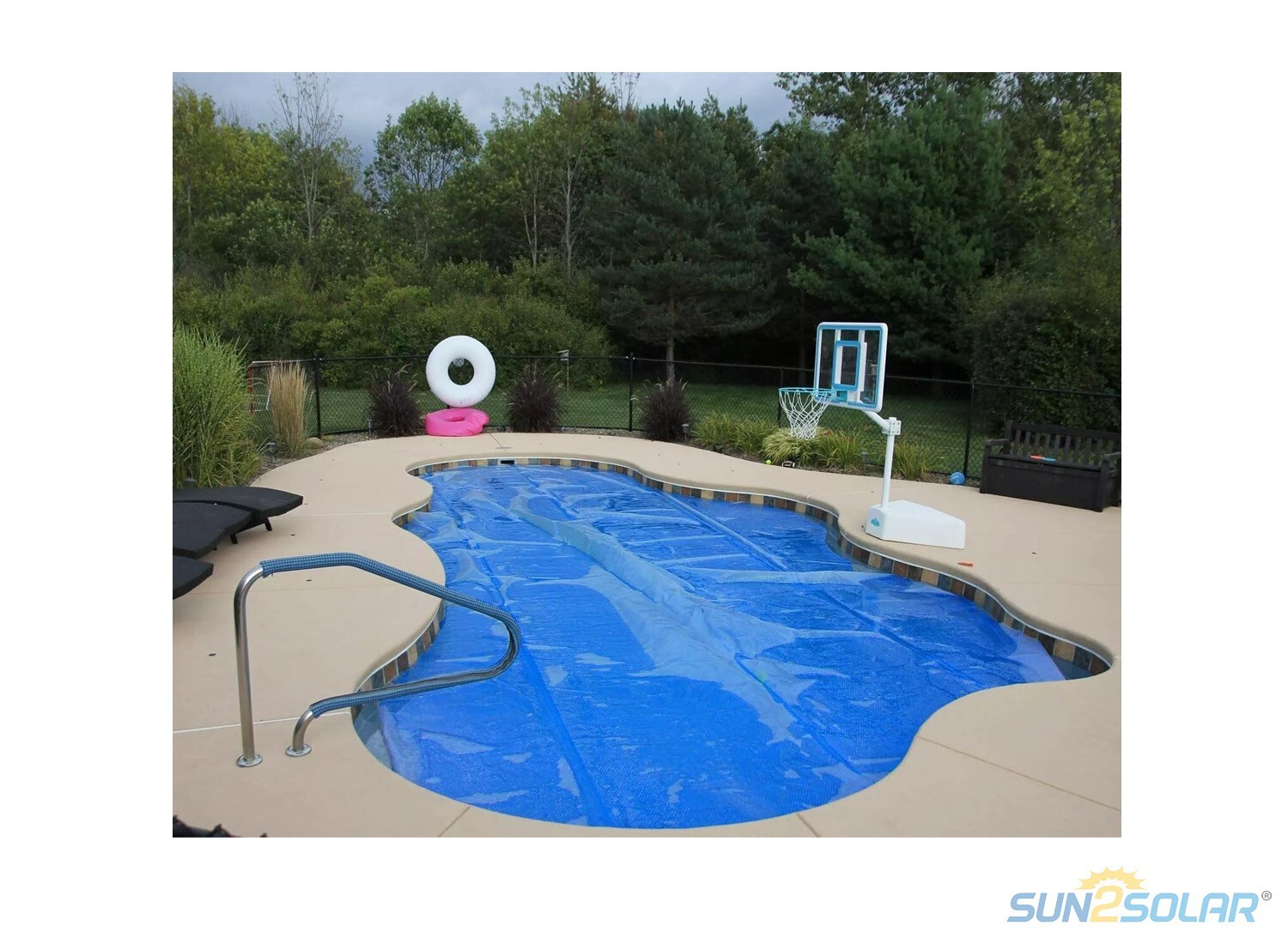 Sun2Solar 1600 Series Rectangle Blue Solar Blanket Swimming Pools w/ Grommet Kit