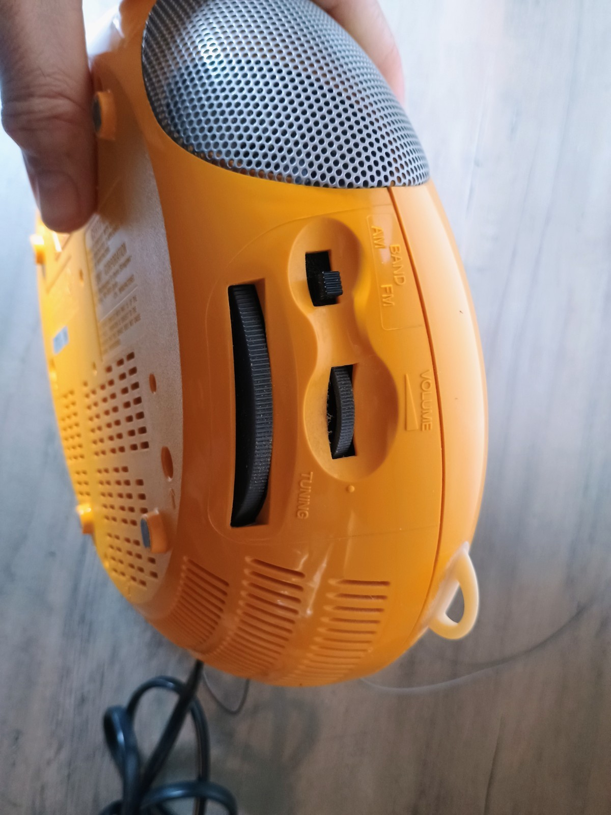 Sony "PSYC" Dream Machine Boombox! (ICF-CD831) - Intermittent CD Play-SHIPS FREE