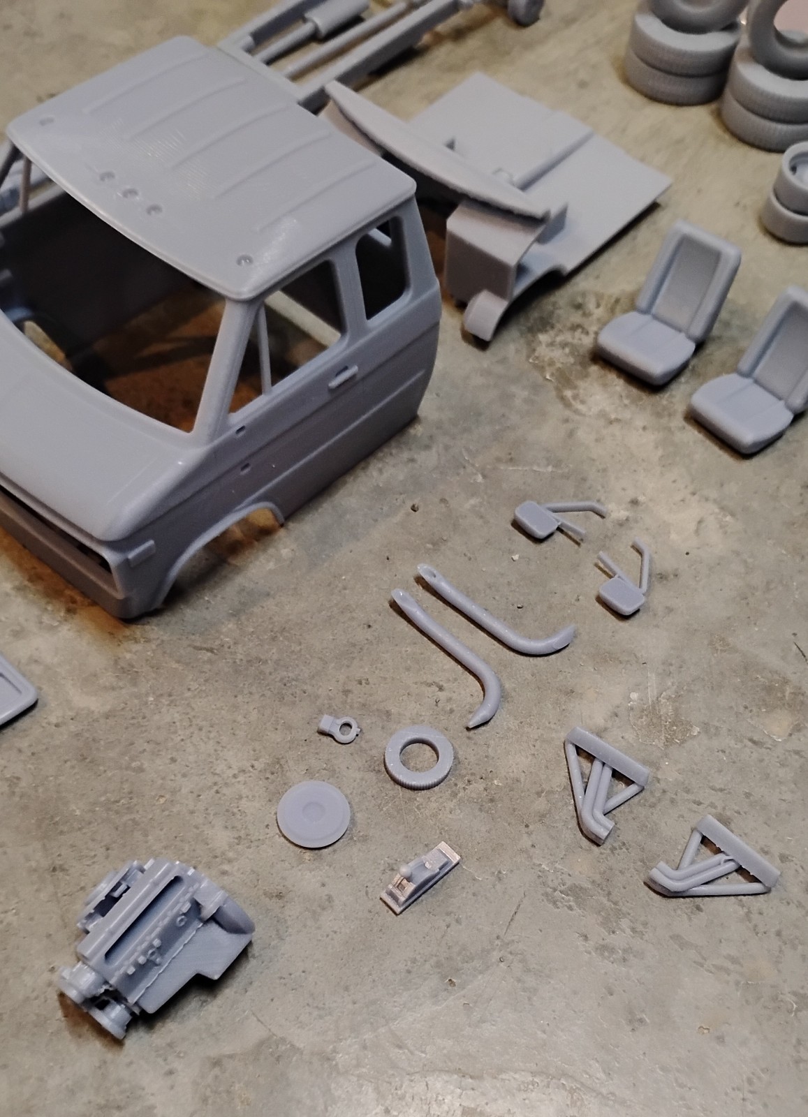 3d Printed 1/25 70's-80's Chevy Custom Van Chassis Cab Dually