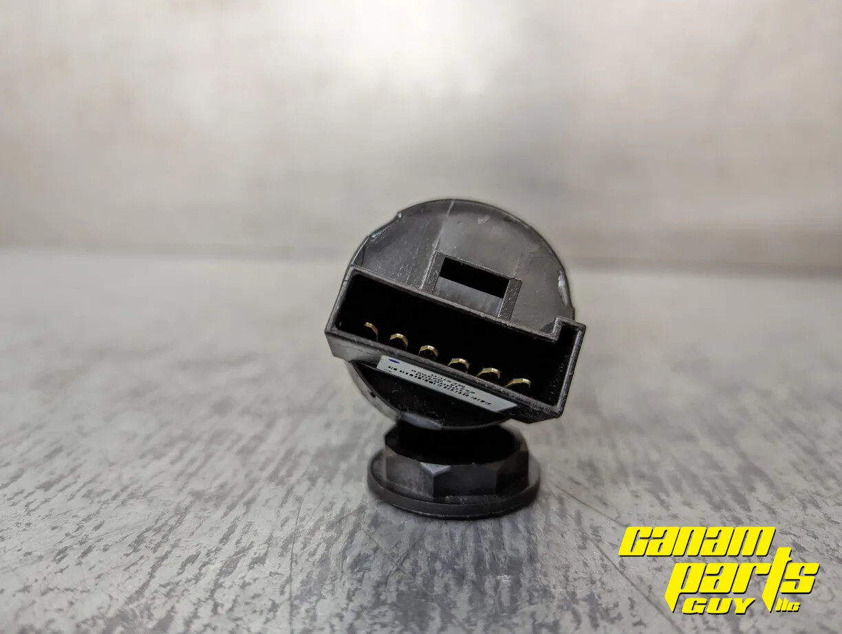 Can Am Brand NEW Genuine OEM Ignition Key Switch G2 Renegade Outlander 710008400