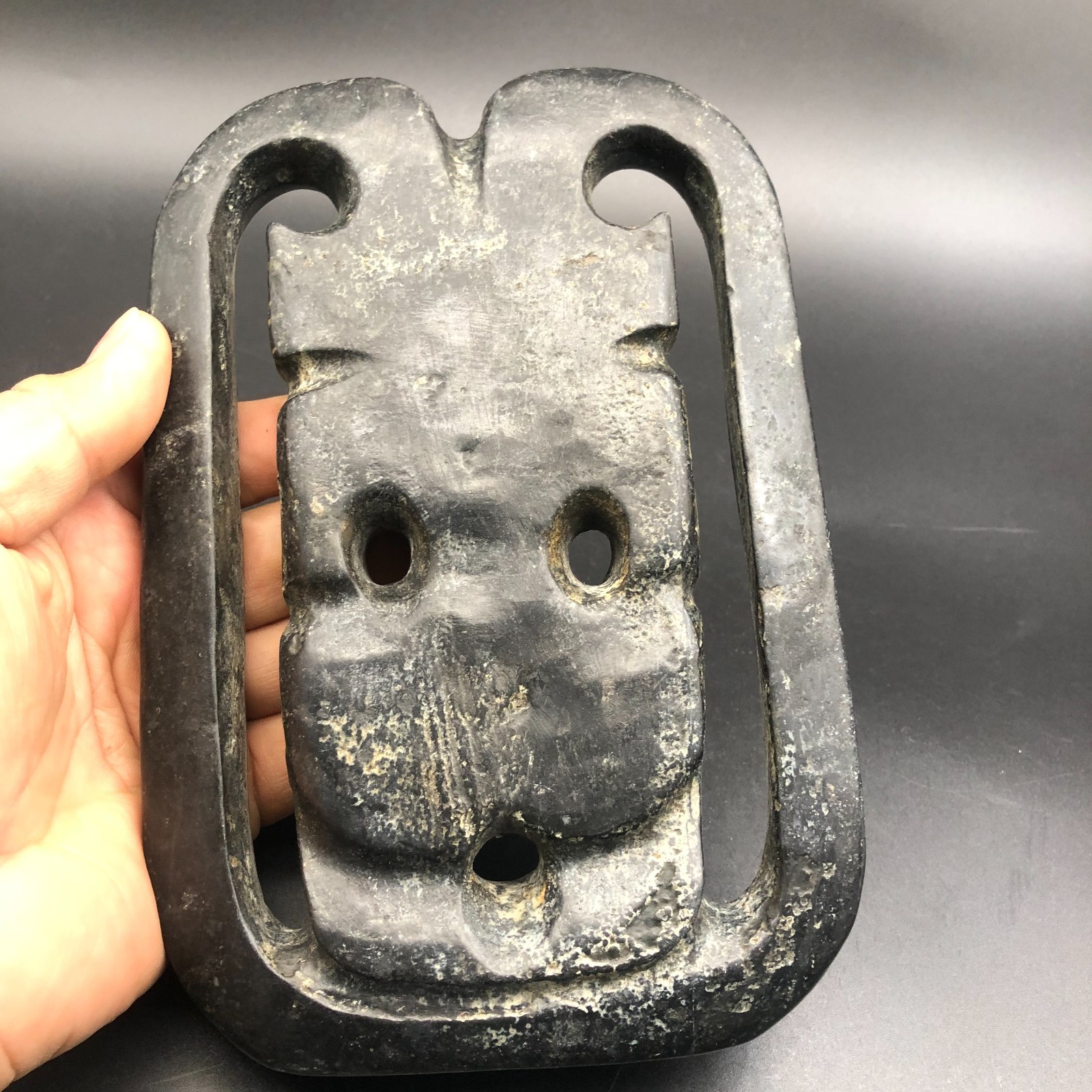 Old HongShan Culture Meteorite Jade Hand-Carved Sun God Helios Statue