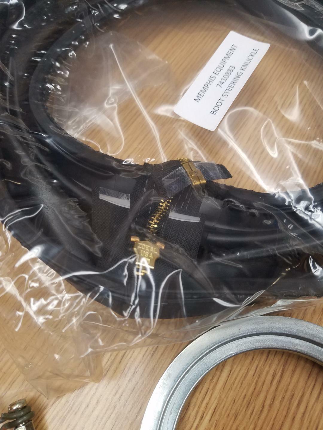 M35A2 FRONT AXLE SEAL & BLACK ZIPPER BOOT KIT HUB 2.5 Ton ROCKWELL M35 Military