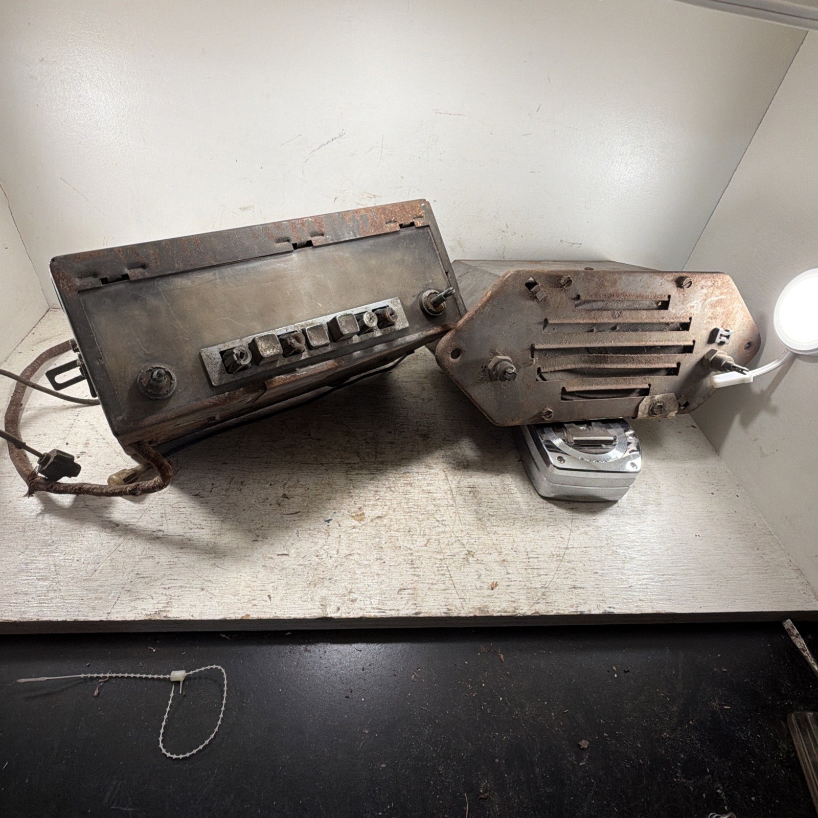 Lot Of 2 Vintage Antique OEM 1940s Mopar Radios For Parts Or Repair