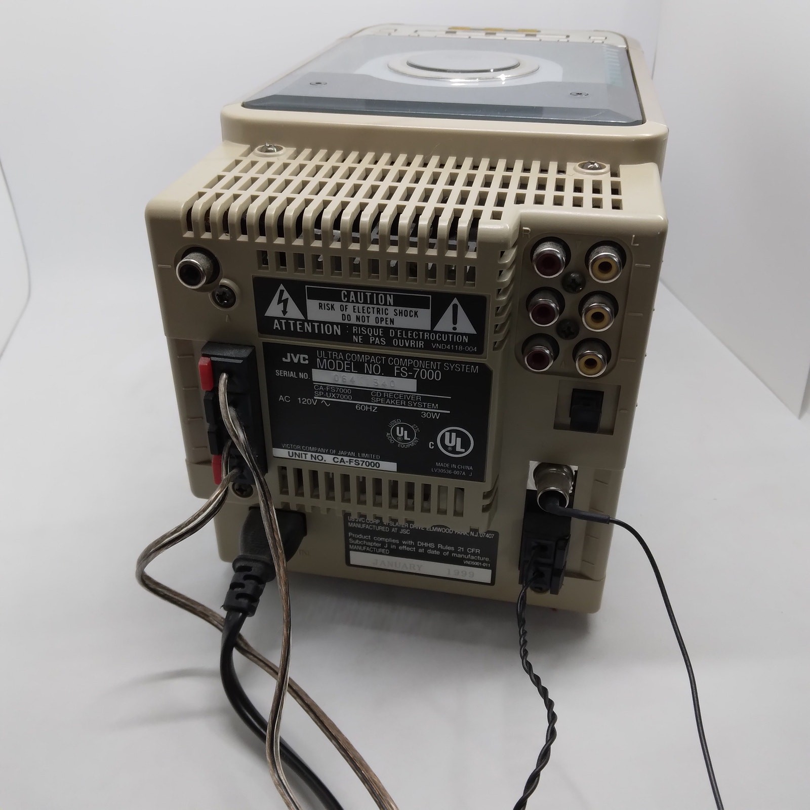 JVC FS-7000 Component System CD Player Radio/AUX/remote Brown Wood Speakers