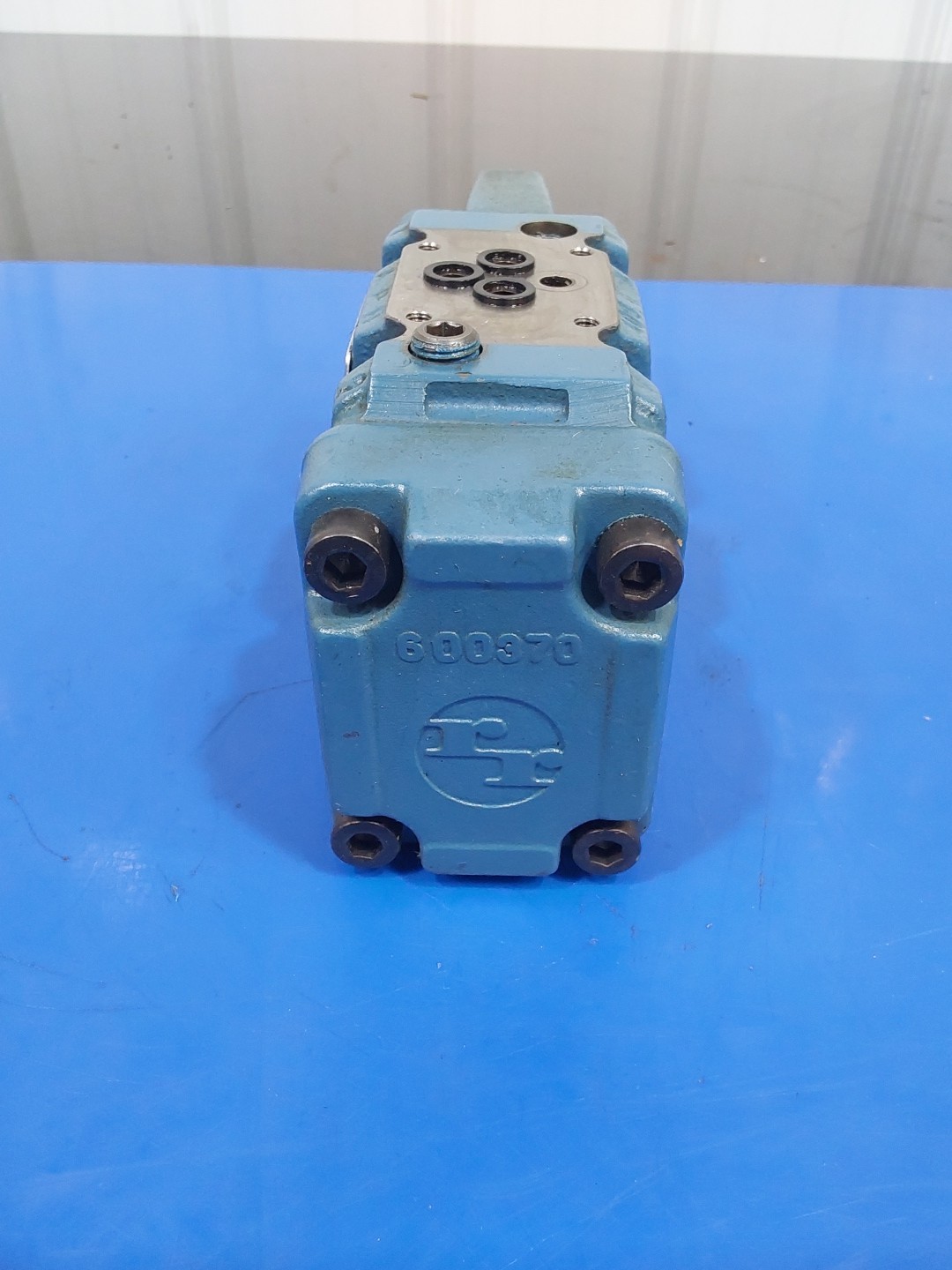 REXROTH 4WRZ10W185-51/6A24N9ETK4/D3MR Hydraulic Proportional Directional