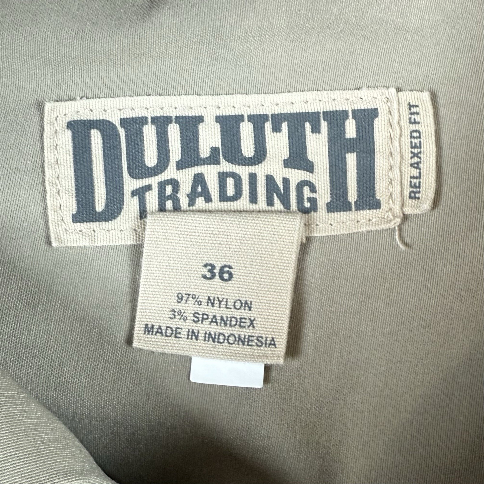 Duluth Trading Men’s 36 Flex Dry On The Fly Relaxed Fit 10” Nylon Cargo Shorts