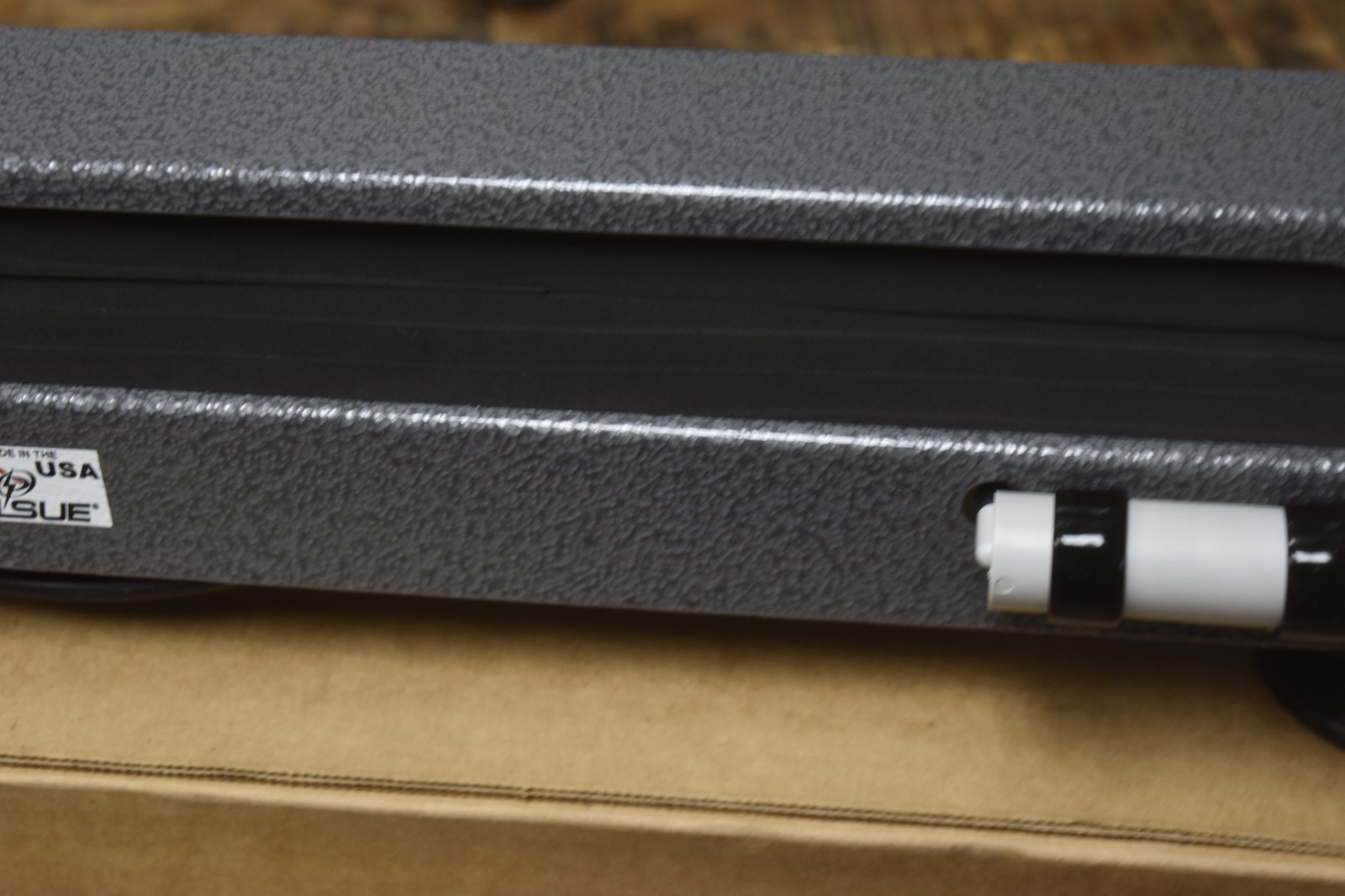 Pelsue 9S27 Fiber Optic Cable Clamp, Suction Cup NOS FREE SHIPPING