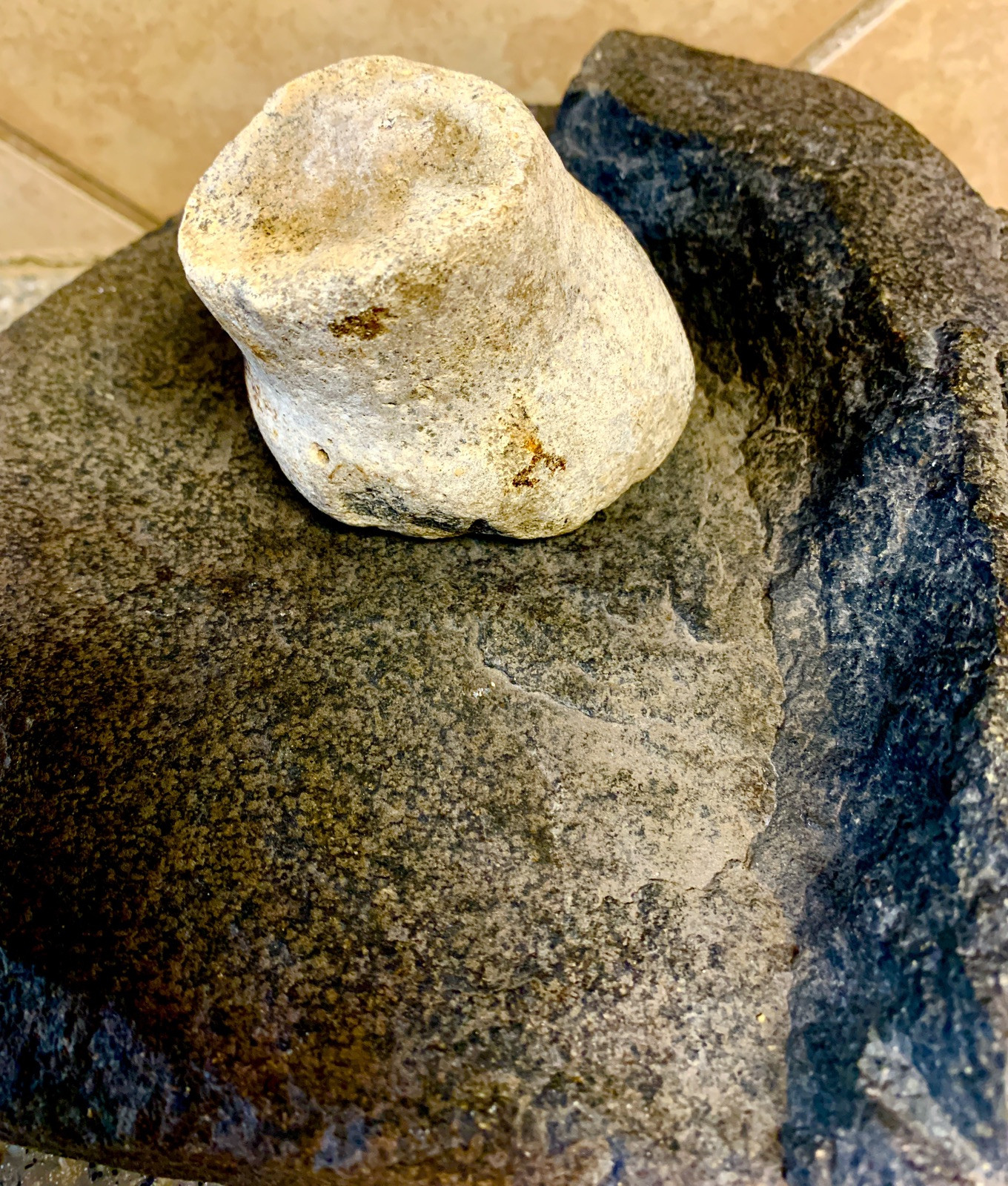 Native American Indian Artifact 22lb Grinding Stone BELL Pestle 2.75”