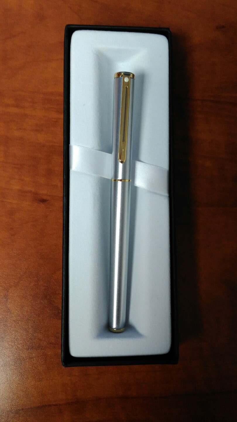 Sheaffer Agio Brushed Chrome/22K Gold Plate "F" Nib Fountain Pen