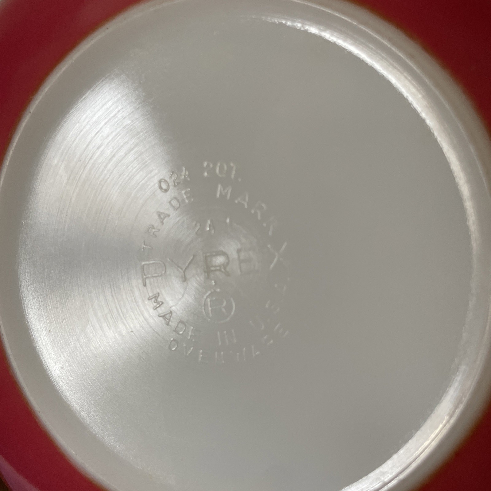 Vintage Pyrex Red #024 2 QT Bowl Casserole 9" NO LID