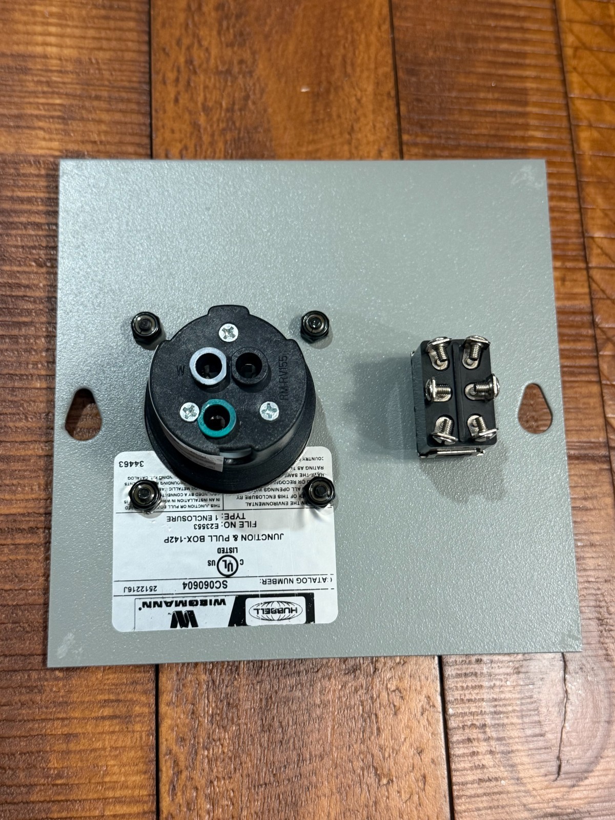 Manual Generator Transfer Switch 15 Amp 120V Generator Manual Transfer Switch EZ