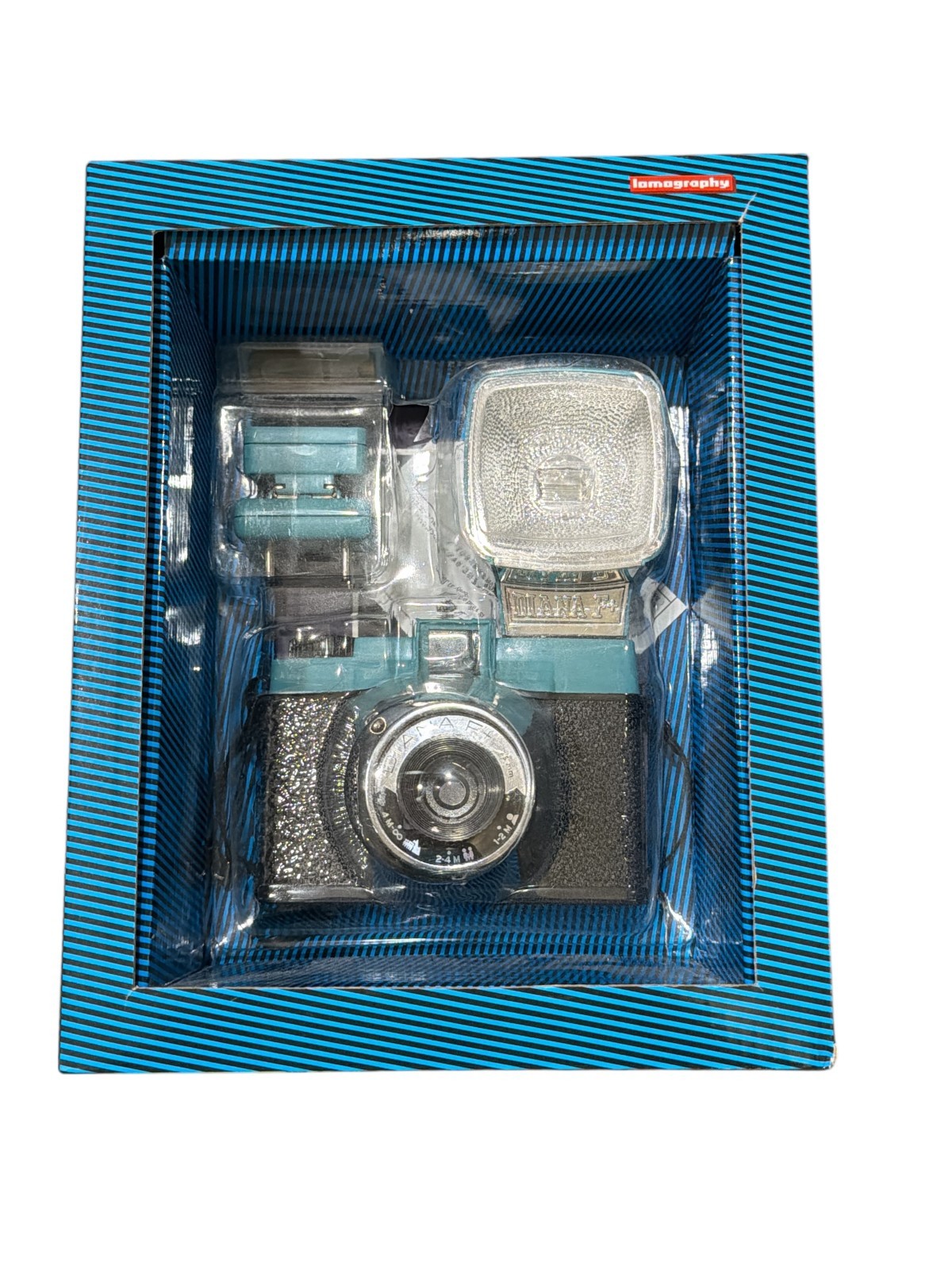 Lomography Diana F+ Camera Bundle pack with flash open box READ