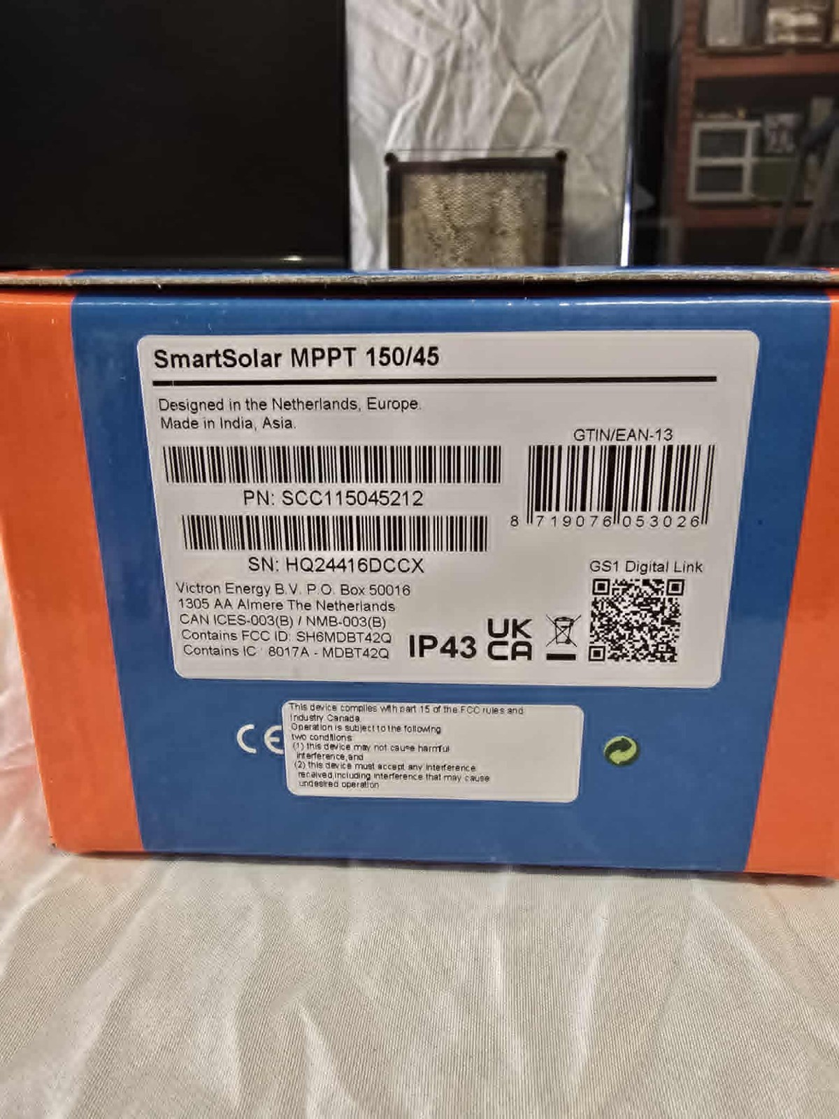 NEW SEALED Victron Energy SmartSolar MPPT 150/45 Charge Controller | 150V Max PV