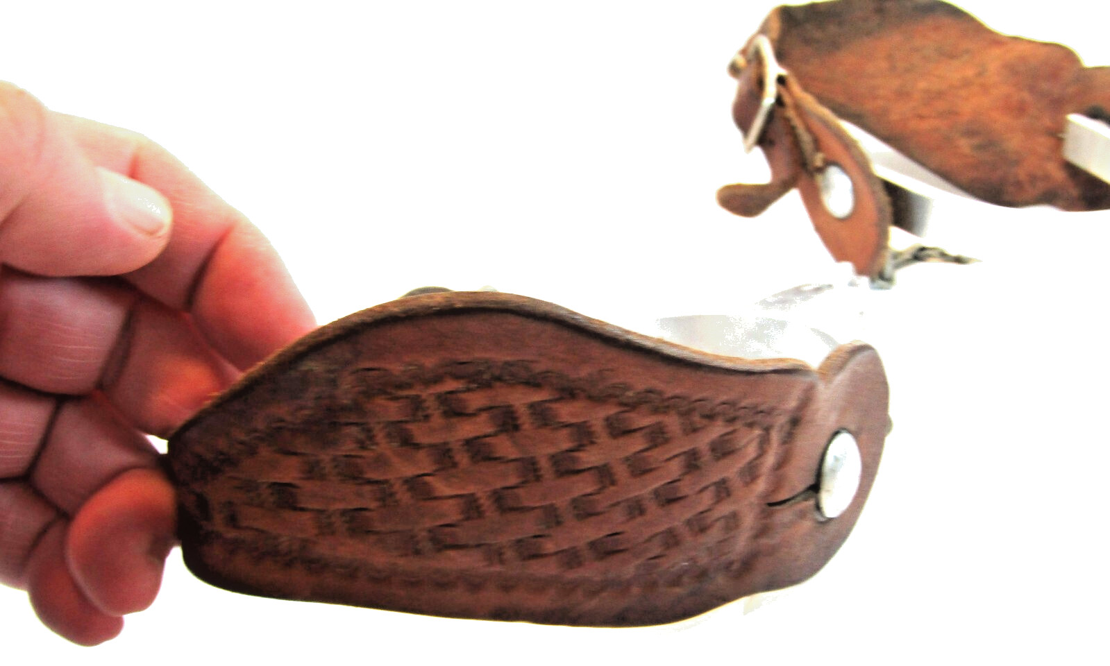 PAIR OF UNMARKED ENGRAVED ALUMINUM AIRPLANE METAL RIDING SPURS W/ STRAPS