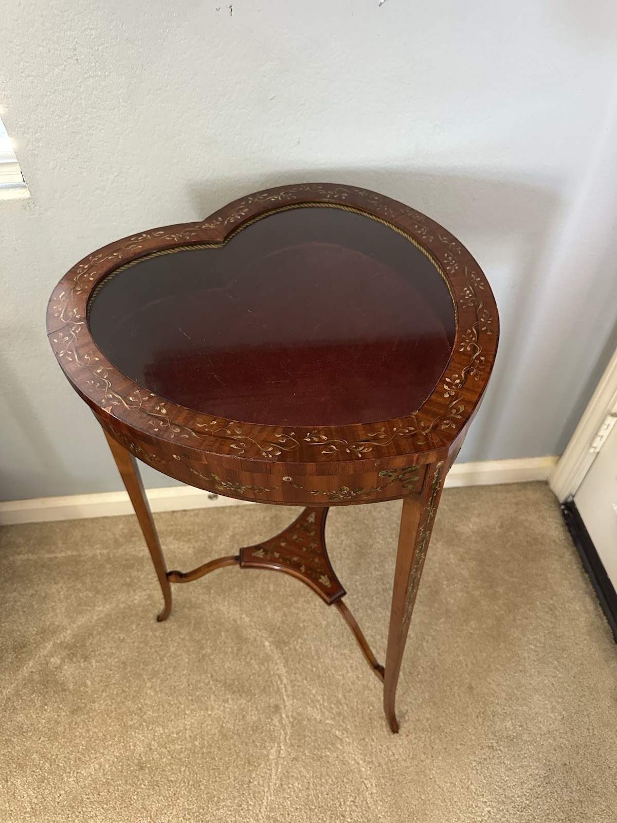 ANTIQUE FRENCH HEART SHAPED HAND PAINTED BIJOUTERIE DISPLAY TABLE