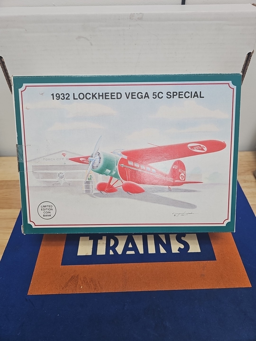 1932 Lockheed Vega 5C Special Conoco Diecast Plane Coin Bank Limited Edition