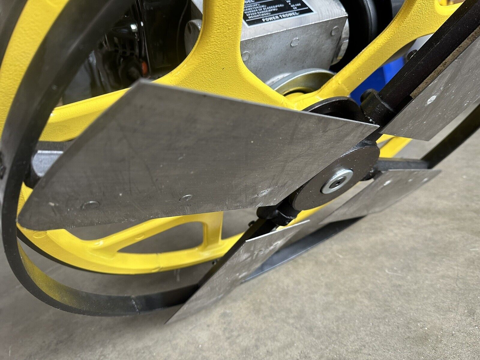 Power Trowel Blade (pk 4) 8-1/2” X 4-7/8” For 24” Surface Finishing Machine