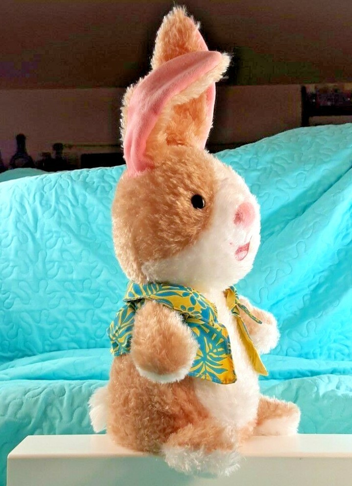 Bunny Rabbit Sweet Dancing Plush Hallmark Battery Operated Dances & Sings Easter