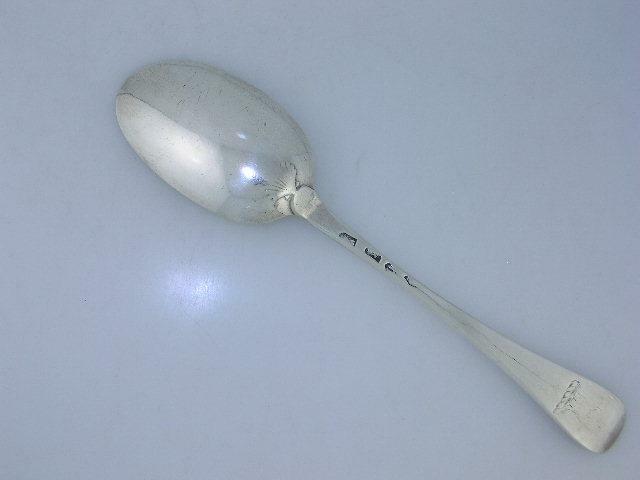 Early George II Silver 7 3/8" Spoon SAMUEL HUTTON London c1737 lion crest