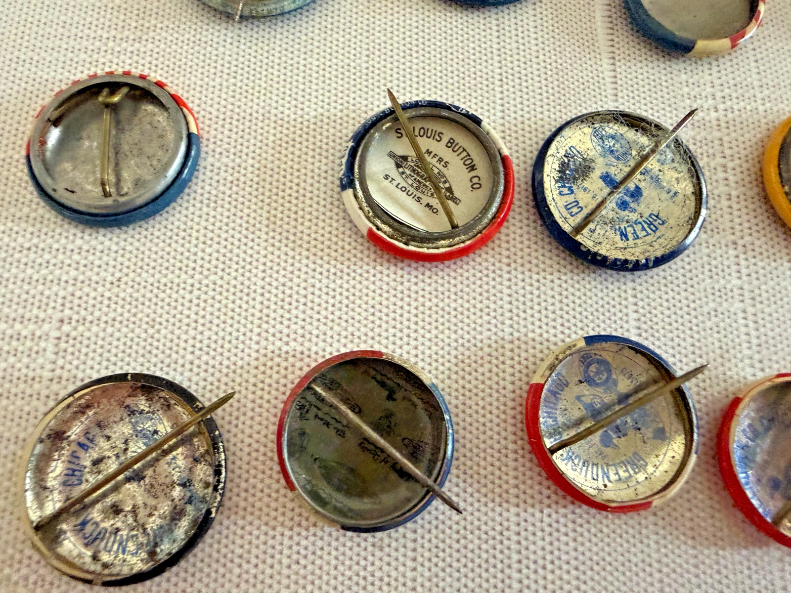 1940–44 Franklin D. Roosevelt Campaign Button Collection – Third Term 30 pins