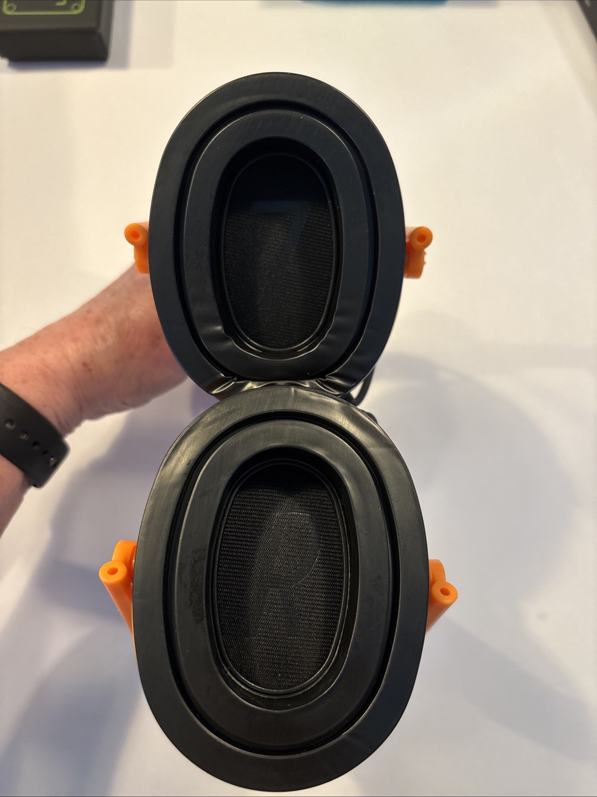 Plugfones Mercenary Lite Muff Wireless Ear Muffs Safety and Audio ORANGE READ