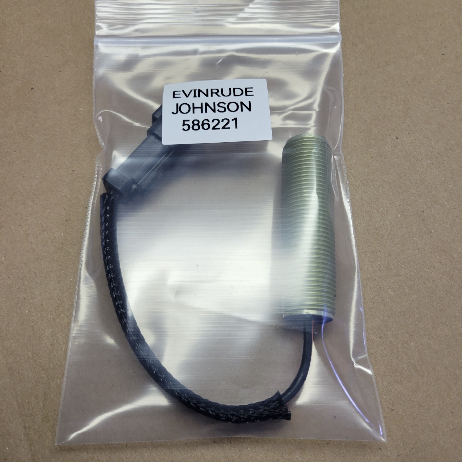 NEW OEM Crank Sensor CPS 586221 Evinrude Johnson OMC FICHT - 1 PC - 0586221