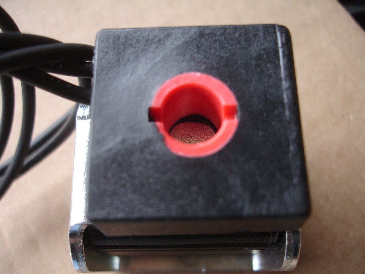 Parker CCP012L Solenoid Cartridge Coil 1/2" with Double Lead 12VDC 19W NEW