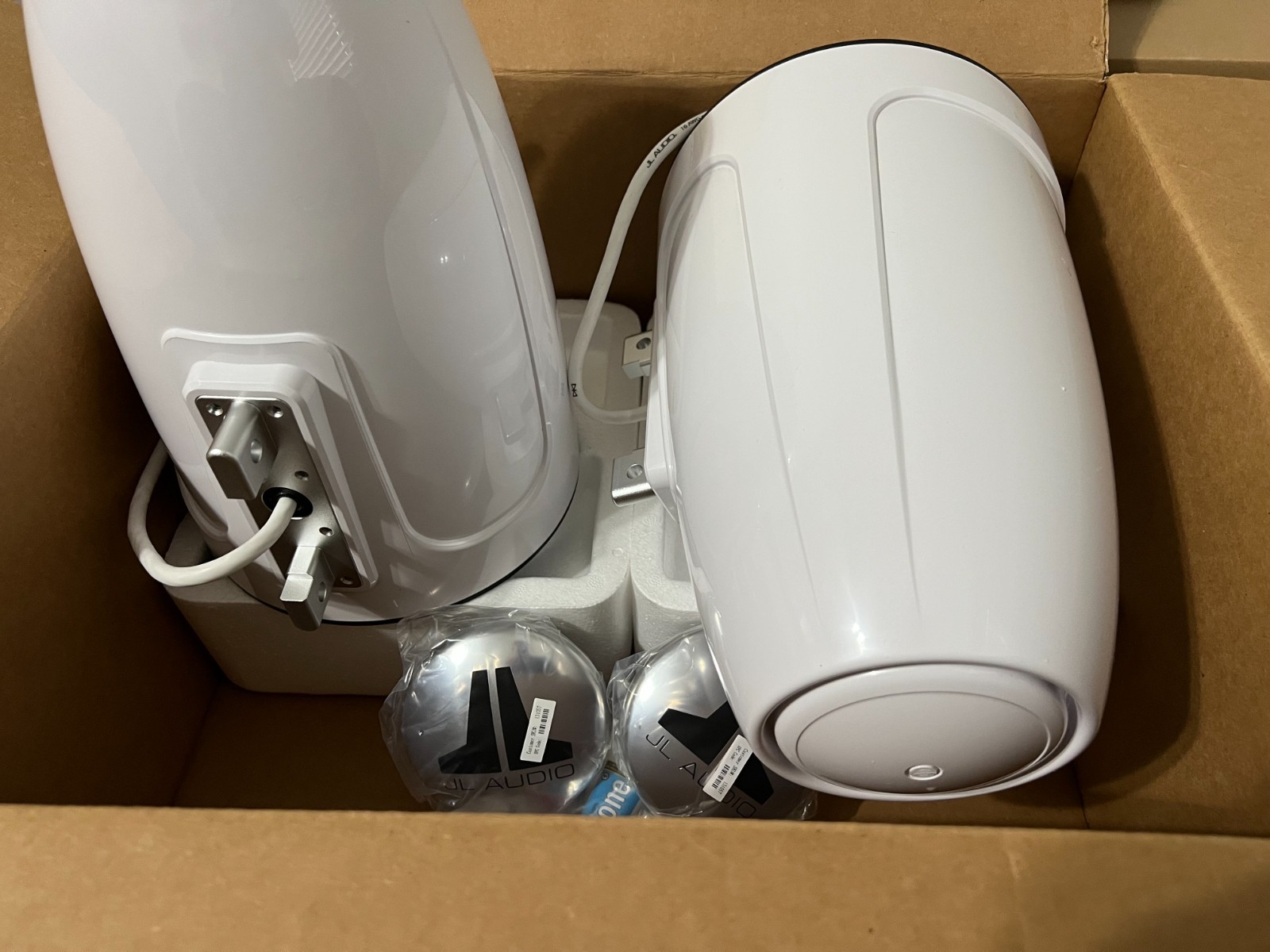 JL Audio 7.7" Enclosed Wake Tower Speaker Enclosures Empty Pair w/o clamps