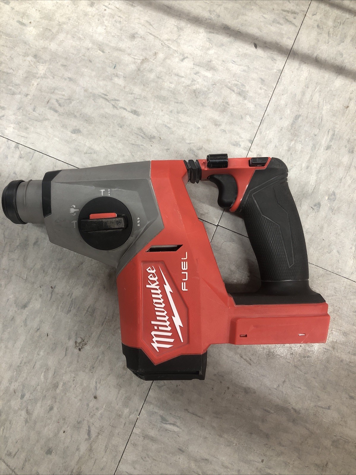 Milwaukee 2908-20 M18 Fuel 5/8 Inch Sds Plus Rotary Hammer (Bare Tool)