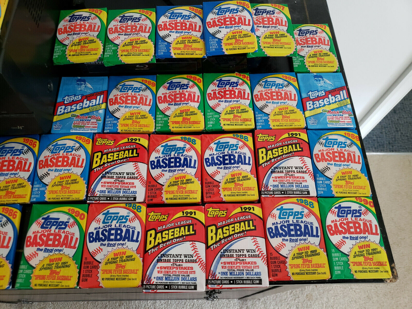 10 Unopened Vintage Topps Baseball Wax Packs From Mid-80s/Early 90s (150+ cards)