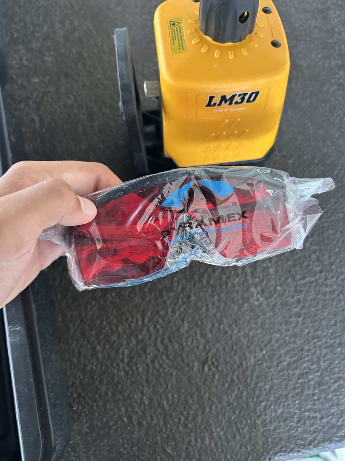 CST/Berger Laser mark Wizard Rotary Laser